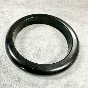 Vintage1940's Black Bakelite Bangle Bracelet